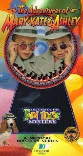 Постер фильма «The Amazing Adventures of Mary-Kate & Ashley»