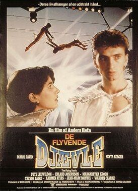 Постер фильма «De flyvende djævle»