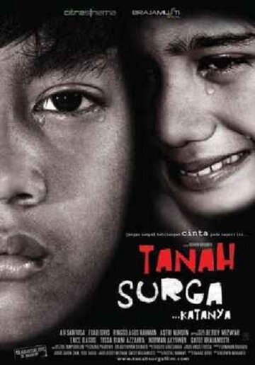 Постер фильма «Tanah Surga... Katanya»