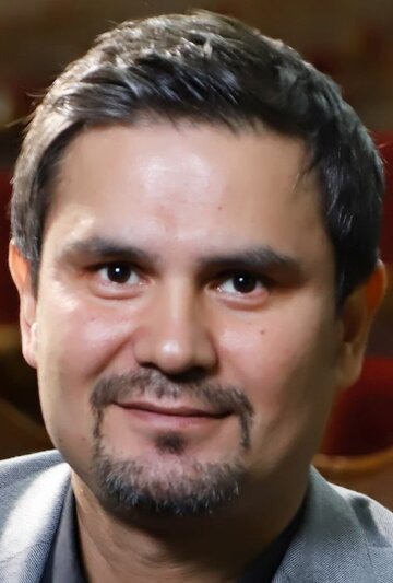 Бобур Айтбагамбетов