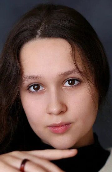 Анна Чехомова