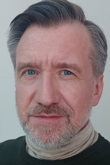 Олег Гулявский