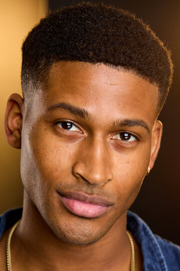 Cameron Cortes