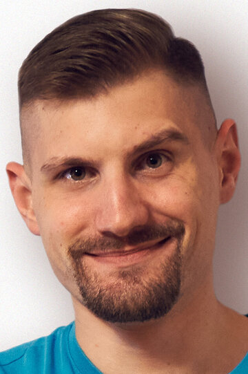 Василий Снигирев