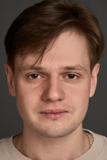 Артемий Леонов
