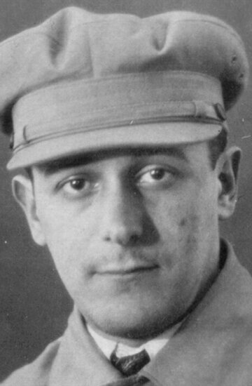 Лев Рубинштейн