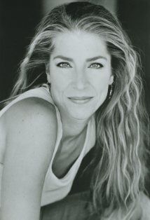 Leisa Jo Waller