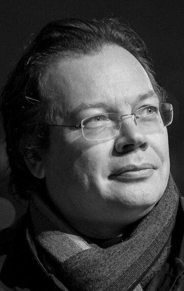 Александр Ведерников