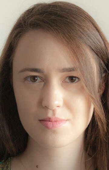 Теа Лукач
