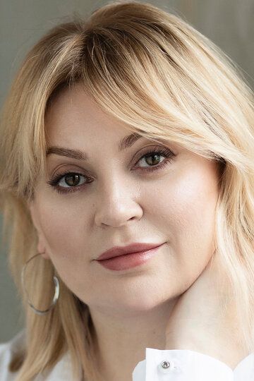 Елена Карпенко