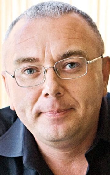 Павел Лобков