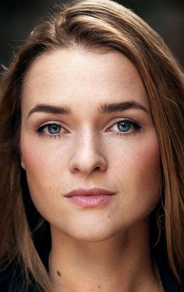 Josephin Busch