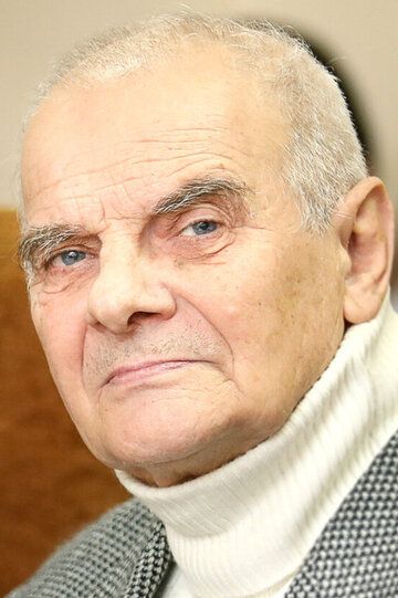 Александр Семенов
