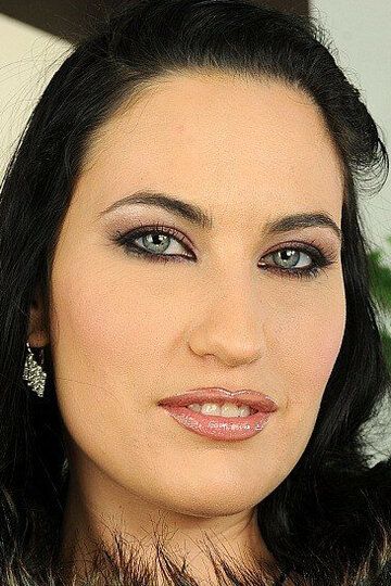 Carmen Rose