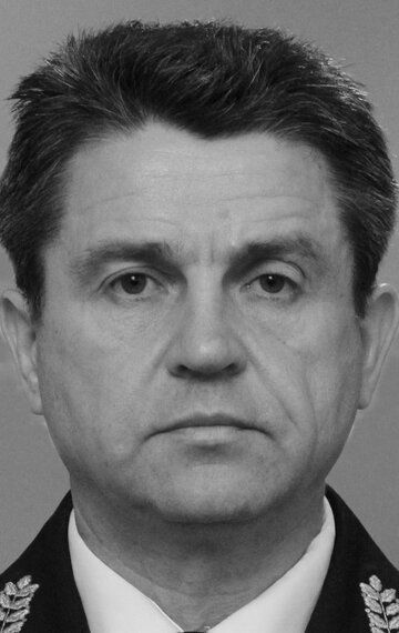 Владимир Маркин