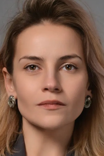 Анна Чернович