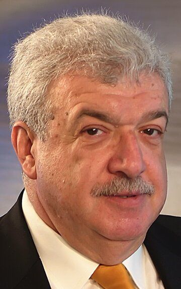 Михаил Гусман