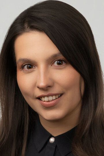 Анастасия Зверькова