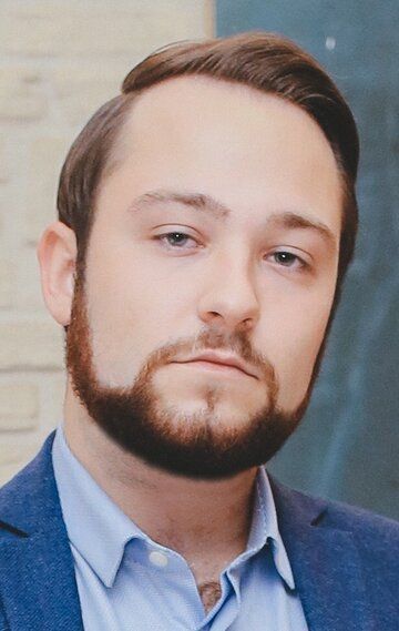 Евгений Жирнов