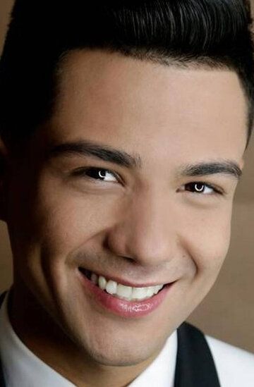 Luis Coronel