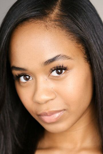 Jasmin Lawrence