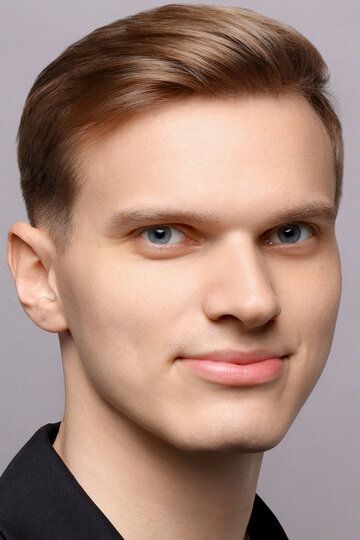Александр Базалеев