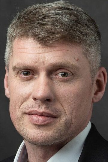 Виктор Новиков