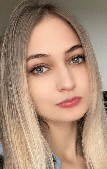 Дарья Фролова