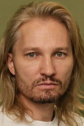 Павел Опанасенко