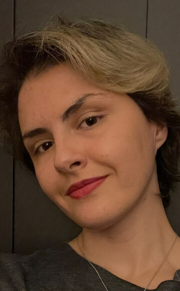 Анна Крылова