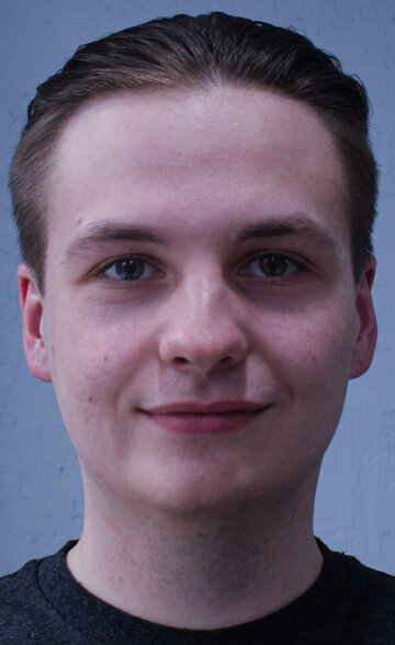 Александр Данилин