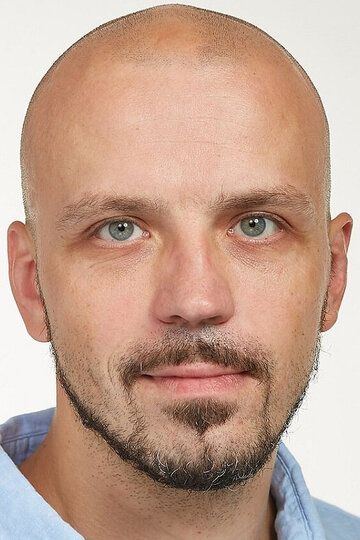 Павел Хазов
