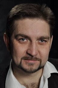 Роман Сердюков
